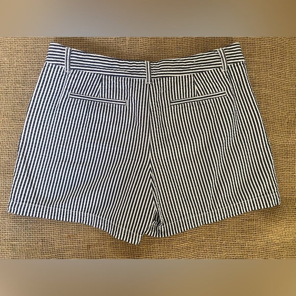 Crown & Ivy Blue and White Striped Seersucker Shorts, Size 12, Pockets - Picture 5 of 8